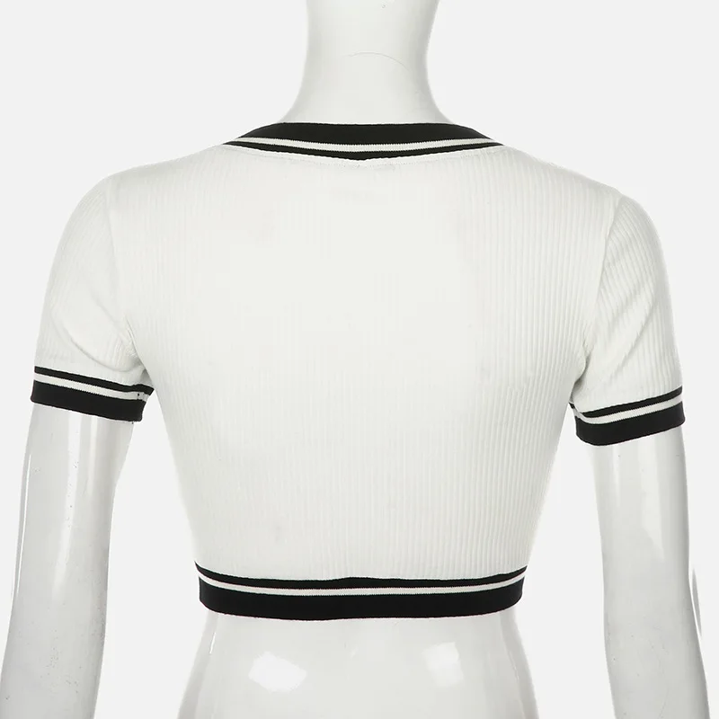 Women’s knitted cropped V-neck t-shirt with patchwork short sleeves, slim fit, and solid color—ideal for Y2K summer fashion and casual wear.
