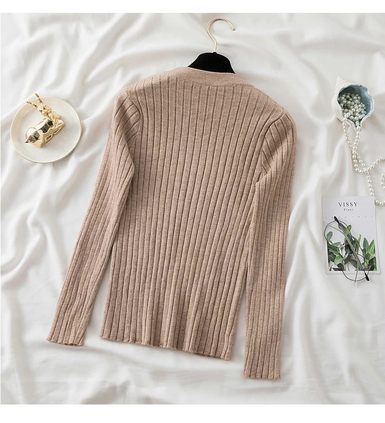 Women’s slim-fit knit sweater in solid color with long sleeves and O-neck, featuring Korean-style design—ideal for autumn and winter casual wear