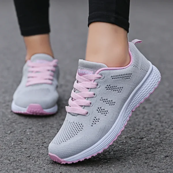 Women Casual Shoes Fashion Breathable Walking Mesh Flat Shoes Sneakers Women 2021 Gym Vulcanized Shoes White Female Footwear 9